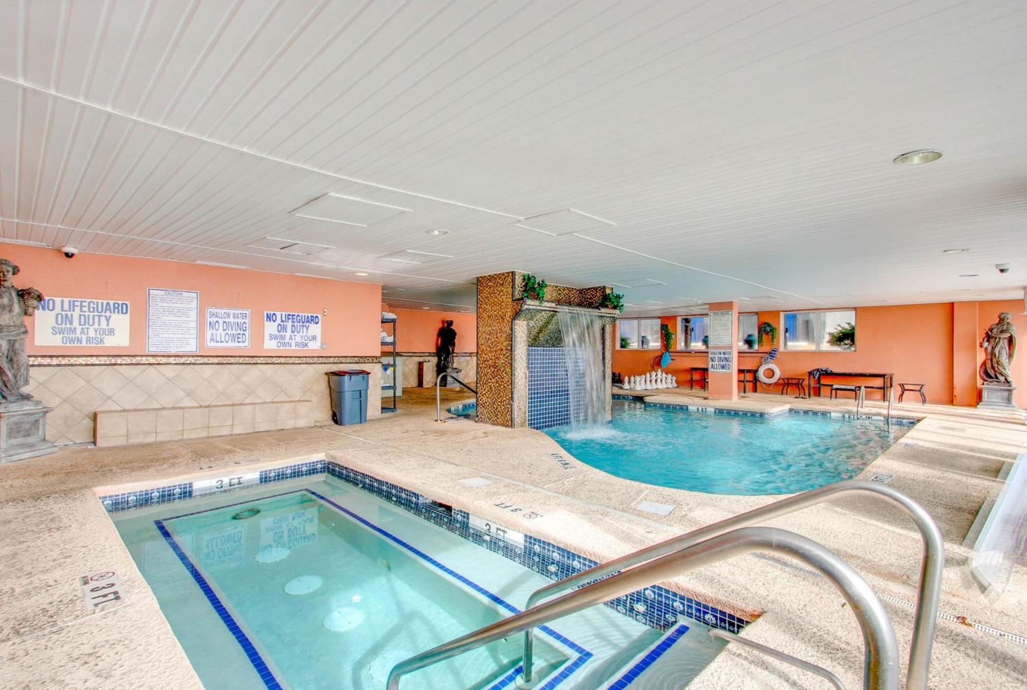 Hosteeva Stunning Atlantica Resort Condo W Ocean-Front Views And Pools マートルビーチ エクステリア 写真